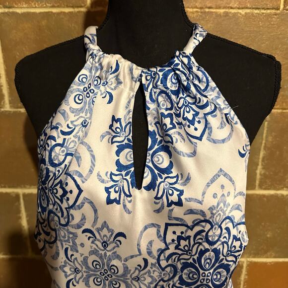 CHAPS Blue and White Tie Back Halter Silky Tank Top Women's M Medium - Picture 3 of 8